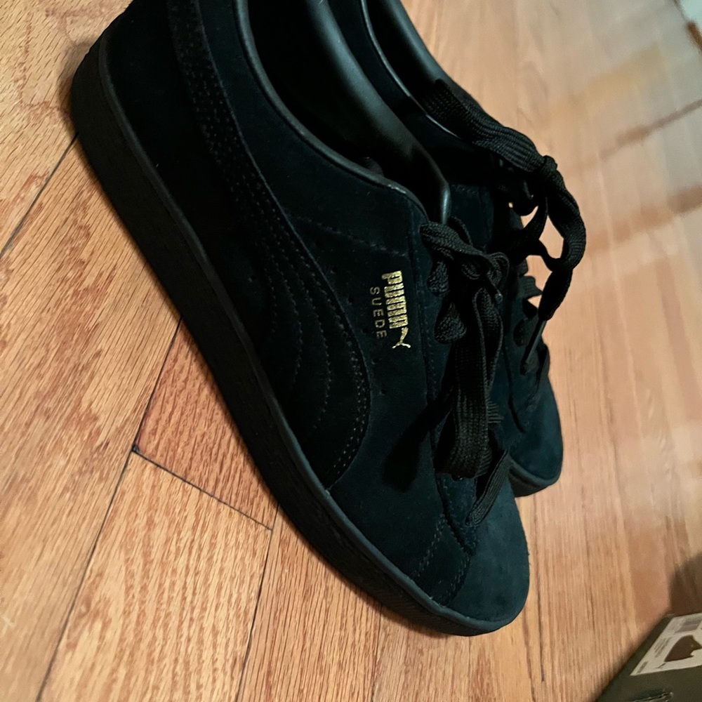 Puma Sneakers
